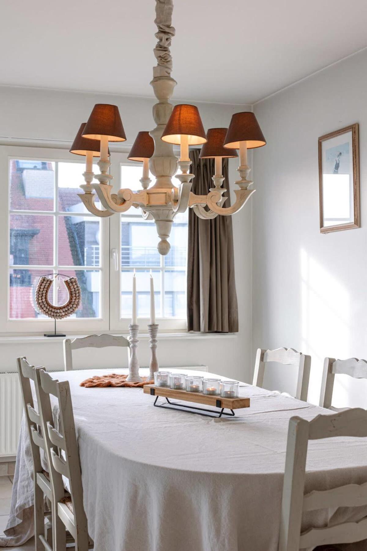 شقة Charming Spacious Duplex Apt With Private Parking In Knokke المظهر الخارجي الصورة