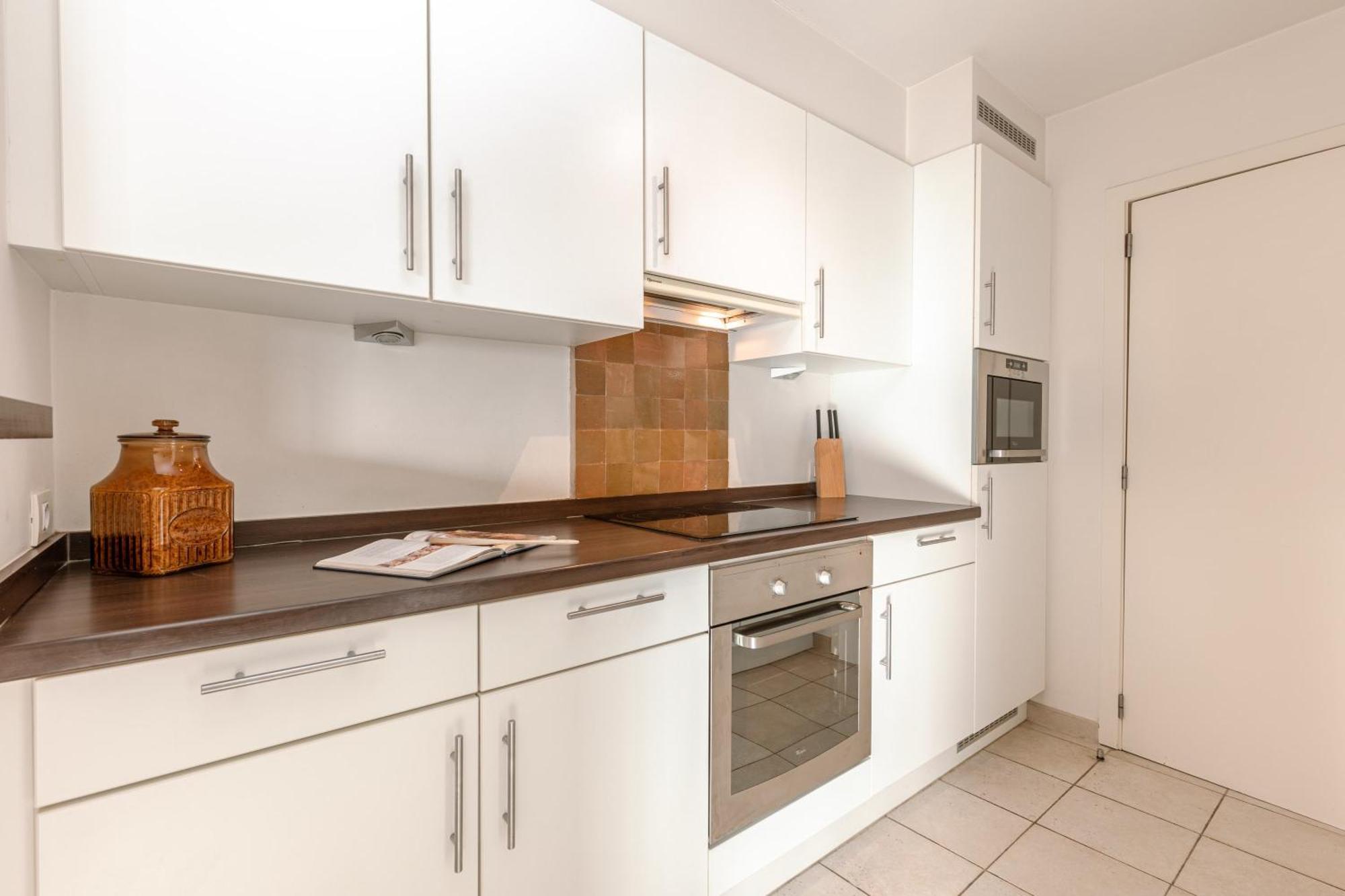 شقة Charming Spacious Duplex Apt With Private Parking In Knokke المظهر الخارجي الصورة